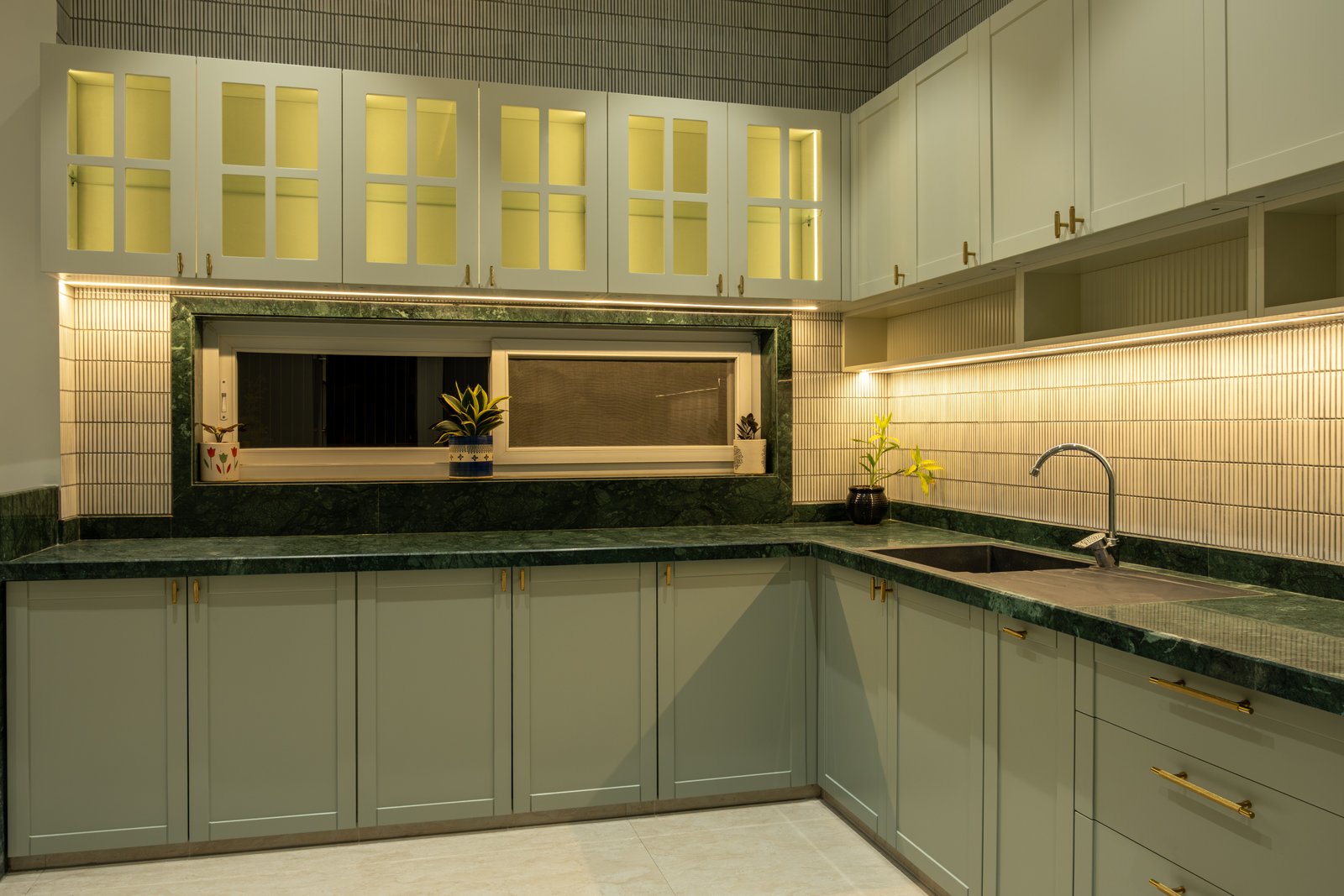Ravi Pahuja Residence — Modern Contemporary Living
