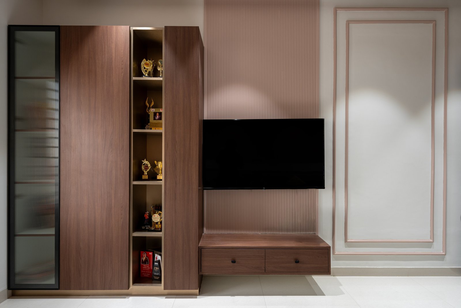 Ujjwal Jain Residence — Modern Elegance & Contemporary Interiors