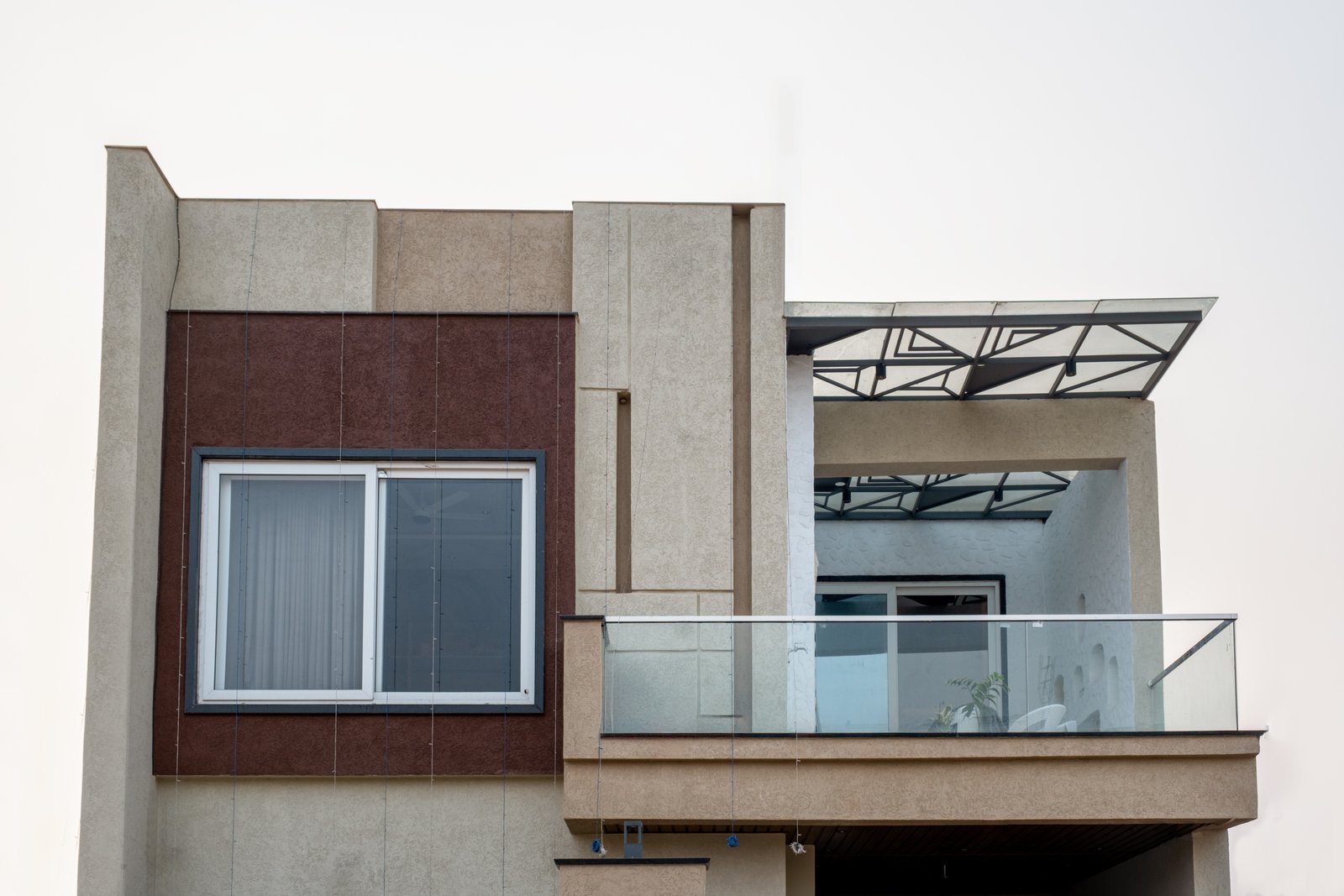 Kirti Patel Residence — Modern Duplex Villa