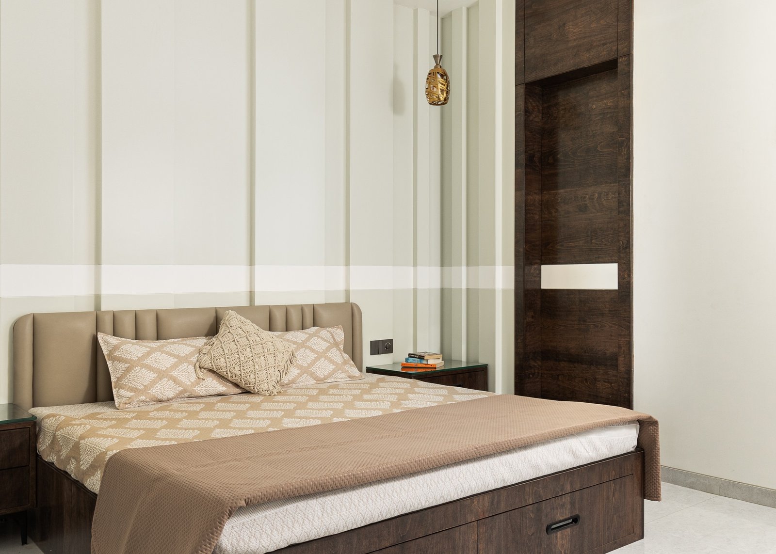 Kirti Patel Residence — Modern Duplex Villa
